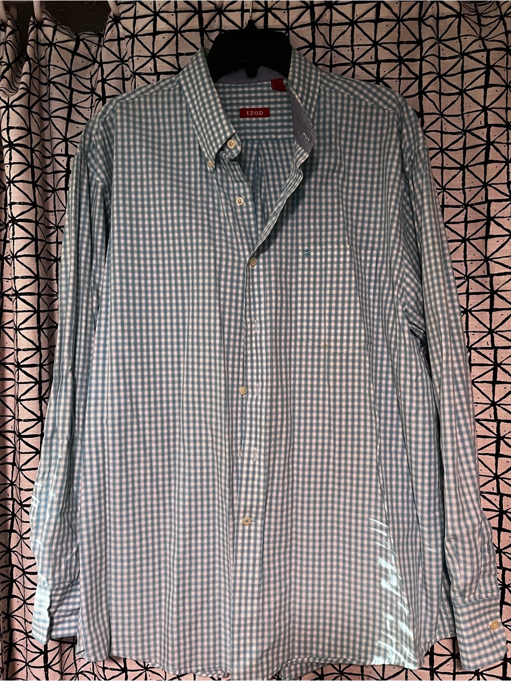 IZOD Men’s Light Blue Gingham Button-Down Shirt
